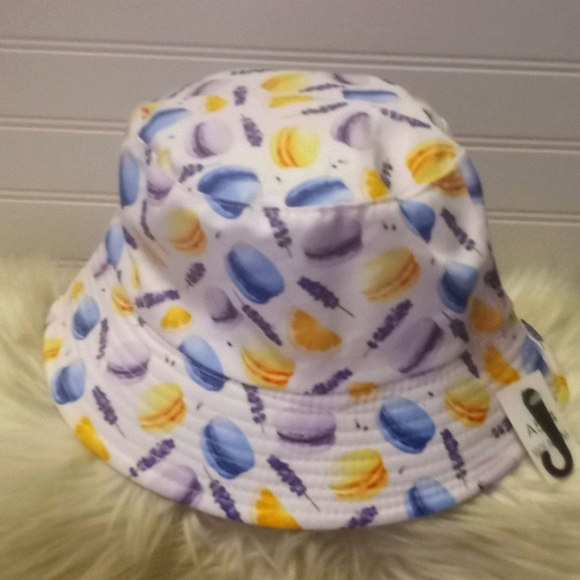 Macaroons & Lavender Multicolored Reversible Cotton Bucket Hat - Picture 2 of 11